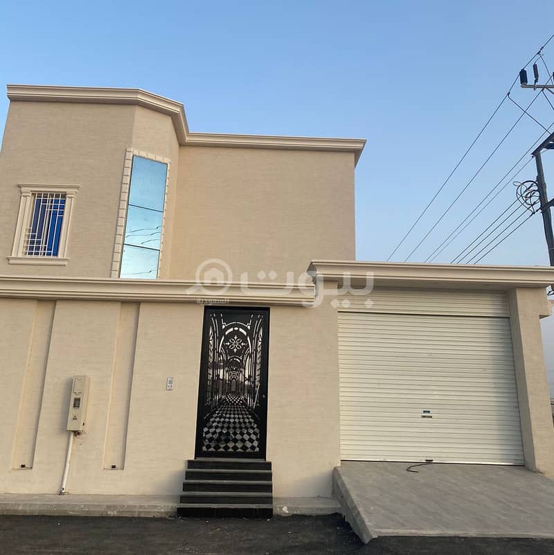 2-Floor Villa and annex for sale in Al Arfaa, Taif