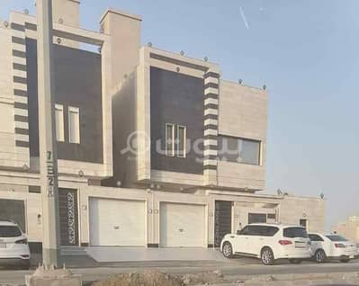 4 Bedroom Villa for Sale in Jeddah, Western Region - Residential Villa with a pool for sale in Al Lulu District, North of Jeddah