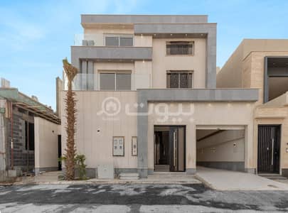 4 Bedroom Villa for Sale in Riyadh, Riyadh Region - Villa with internal stairs for sale in Al munsiyah district, East Riyadh