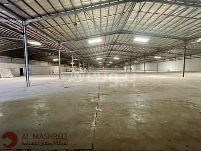 Warehouse for Rent in Riyadh, Riyadh Region - Warehouse for rent in Al Sulay, East Riyadh