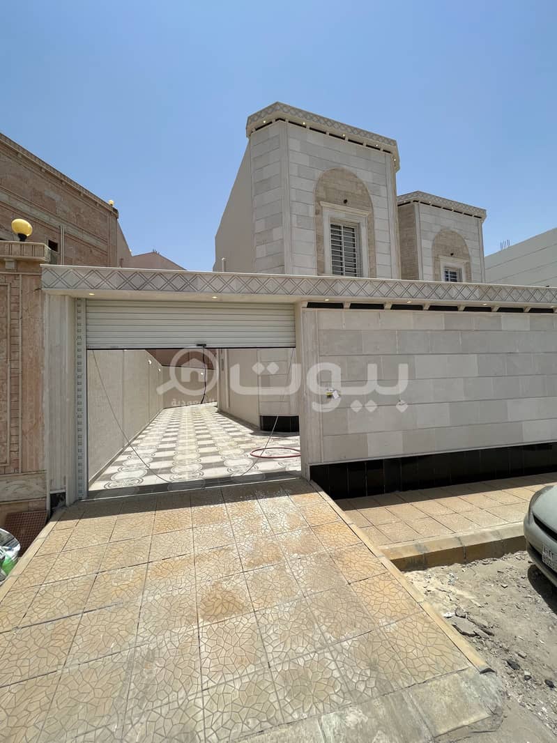 Two Floors Villa For Sale In Sultanah District, Taif