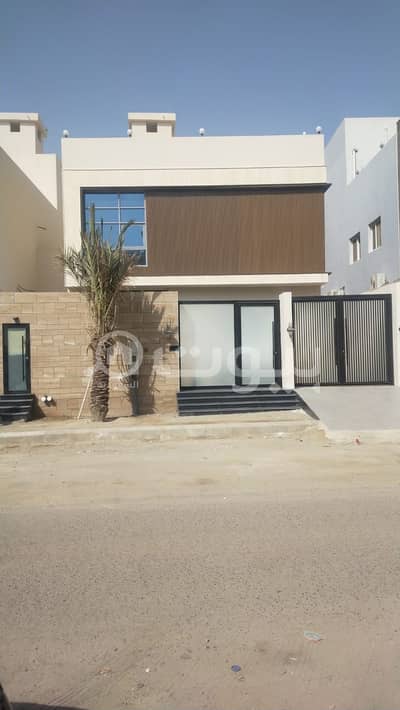 4 Bedroom Villa for Sale in Jeddah, Western Region - Internal Staircase Villa For Sale In Al Sawari, North Jeddah