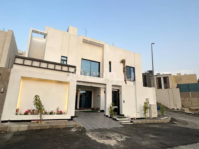 2-Floor Villa and an annex for sale in Al Mahalah, Abha