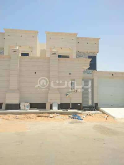 5 Bedroom Villa for Sale in Buraydah, Al Qassim Region - Duplex Villa for sale in Sultanah, Buraydah