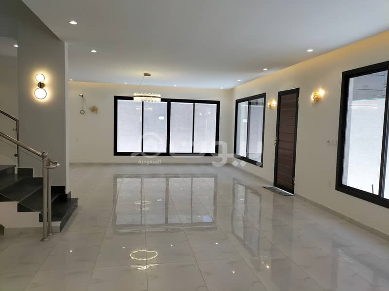 Two Floors Villa And An Annex For Sale In Mokatat Al Halga, Taif