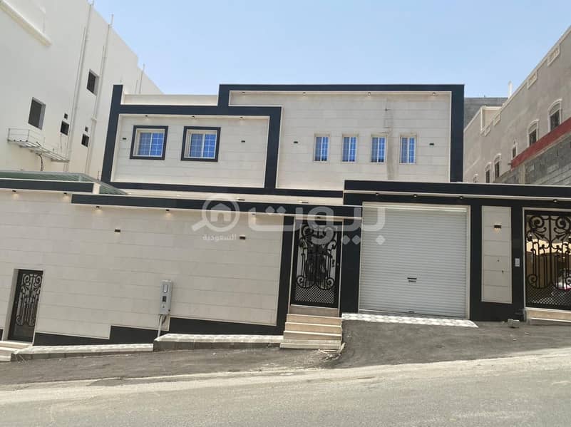 Villa with garage for sale in Al Wesam 3, Taif