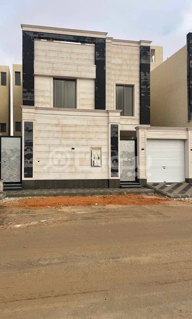 Modern Duplex Villa for sale in Al Rimal, East of Riyadh
