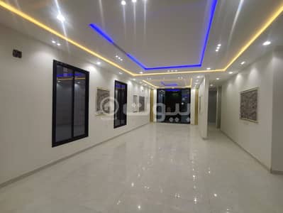 4 Bedroom Villa for Sale in Riyadh, Riyadh Region - Villa with 2 apartments for sale in Al Nahdah, East of Riyadh