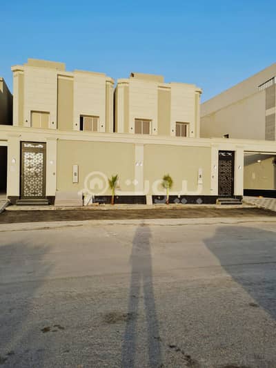 4 Bedroom Villa for Sale in Riyadh, Riyadh Region - 3 Duplex Villas for sale in Al Mousa District, West of Riyadh