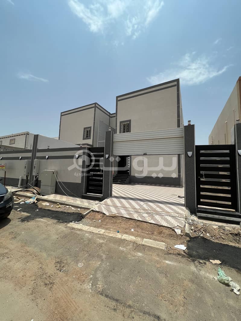 2-Floor Villa for sale in Al Thuraya Scheme, Taif