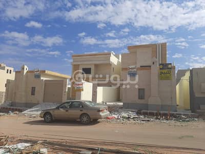 4 Bedroom Villa for Sale in Hail, Hail Region - Luxury Duplex Villa for sale in Al Nafl, Hail