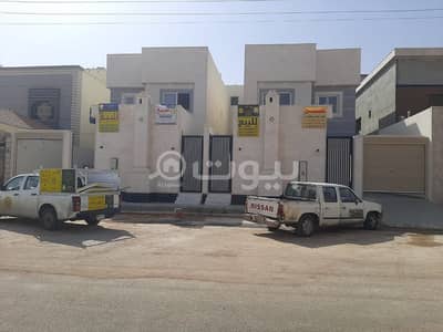 4 Bedroom Villa for Sale in Hail, Hail Region - 2 Duplex Villas with a roof for sale in Al Zahra, Hail