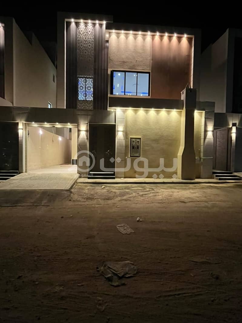 فيلا درج داخلي مع شقة للبيع في حي الرمال، شرق الرياض