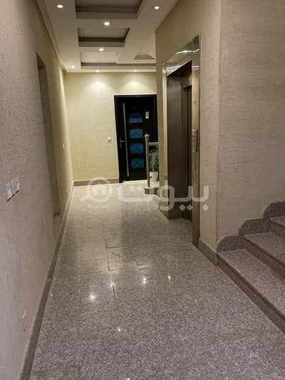 عمارة سكنية 3 غرف نوم للبيع في الرياض، منطقة الرياض - عمارة للبيع في حي قرطبة شرق الرياض