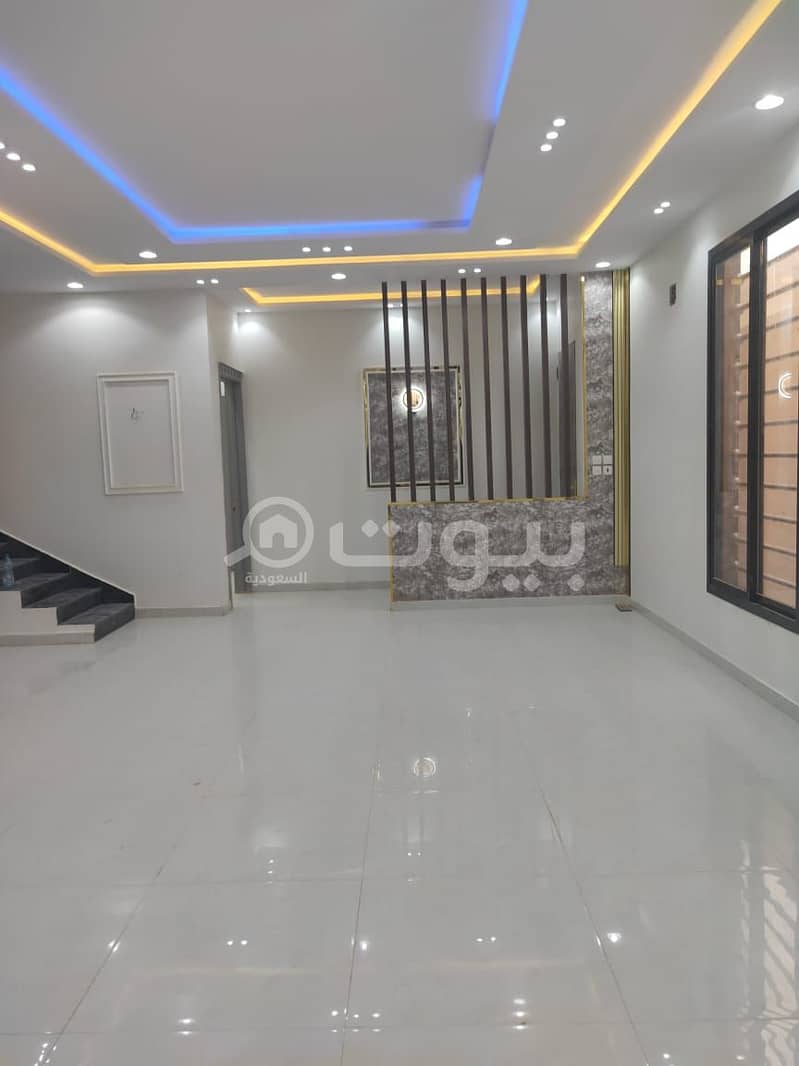 Villa with internal stairs with two apartments for sale in Al-nahdah neighborhood, east of Riyadh