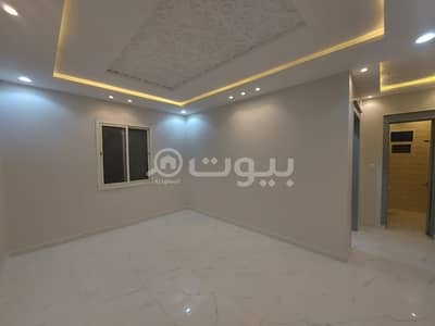 فیلا 4 غرف نوم للبيع في الرياض، منطقة الرياض - فيلا مع شقة للبيع في حي الرمال، شرق الرياض
