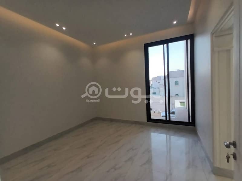 Villa staircase hall with two apartments for sale in Ishbiliyah district, east of Riyadh