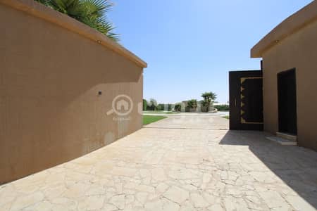 Rest House for Sale in Dhurma, Riyadh Region - Istiraha for sale in Dhurma