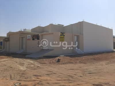4 Bedroom Floor for Sale in Hail, Hail Region - .