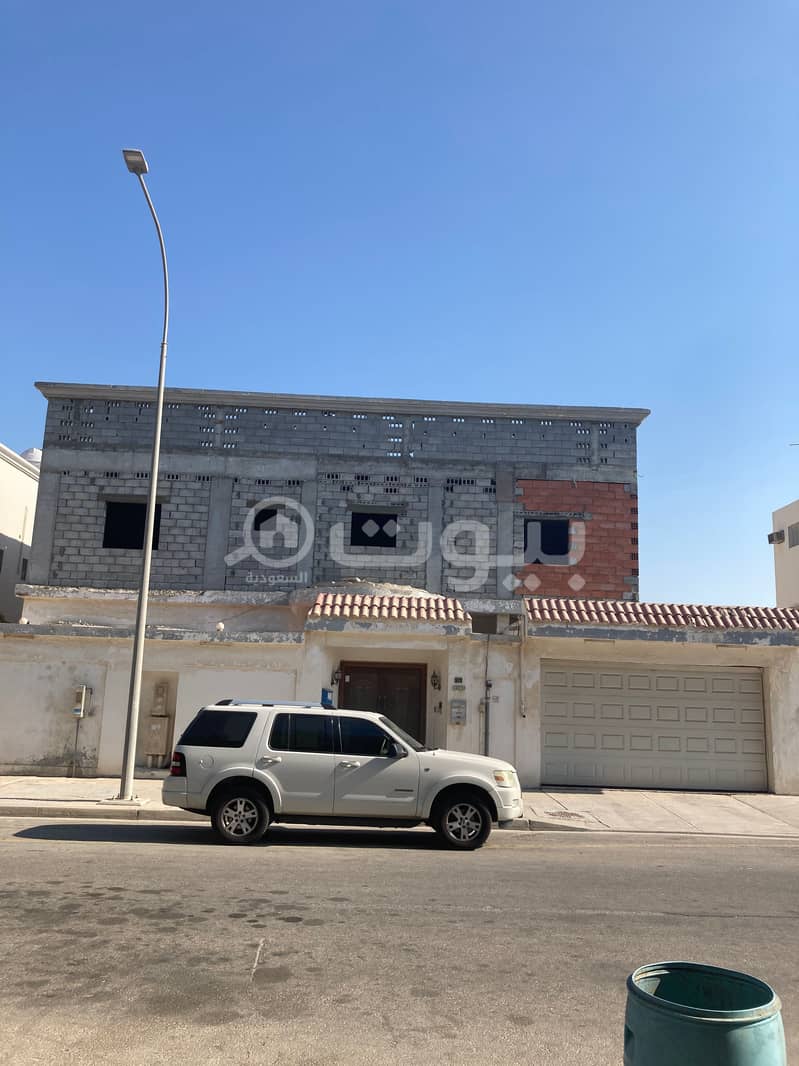Floor And Two Apartments For Sale In Dana Al Shamaliyah, Dhahran