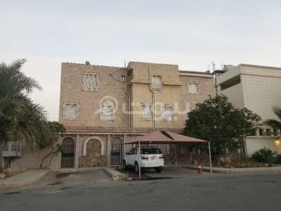 7 Bedroom Villa for Sale in Jeddah, Western Region - Villa For Sale In Al Shati 4, North Jeddah