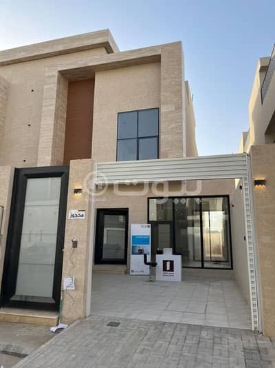 دور 3 غرف نوم للبيع في الرياض، منطقة الرياض - دور للبيع في حي العارض، شمال الرياض