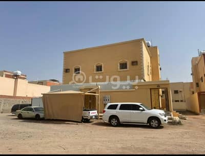 Residential Building for Sale in Madina, Al Madinah Region - For sale residential building in Aziziyah district, Al Madina