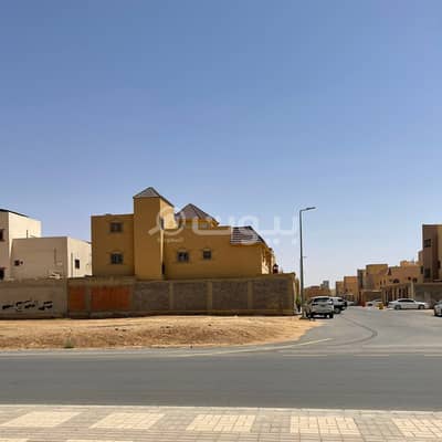 Commercial Land for Sale in Buraydah, Al Qassim Region - Commercial land for sale in Al Akhdar, Buraydah