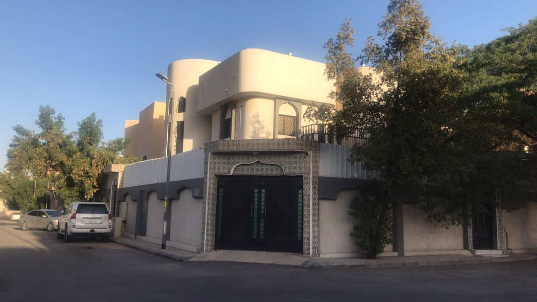 Corner Villa For Sale In Al Rabwah, Central Riyadh