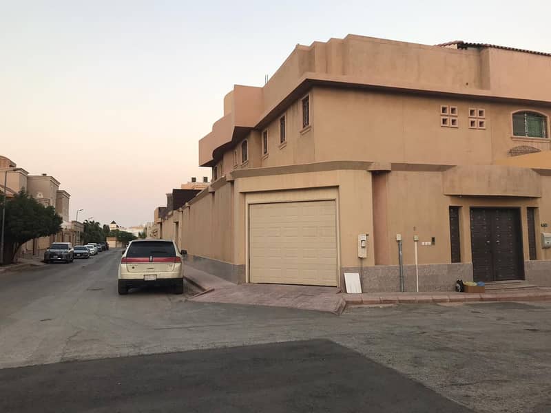 قصر صغير زاوية للبيع بحي الربوة، وسط الرياض قصر صغير زاوية للبيع بحي الربوة، وسط الرياض