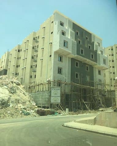 شقة 242م ست غرف في الشوقية قرب الممشي ومسجد شقة 242م ست غرف في الشوقية قرب الممشي ومسجد