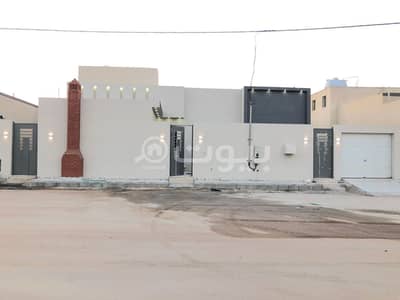 3 Bedroom Floor for Sale in Al Badayea, Al Qassim Region -