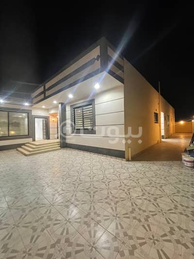 3 Bedroom Floor for Sale in Tabuk, Tabuk Region -