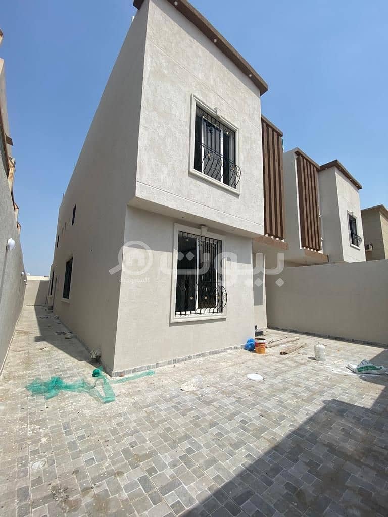 Villa in Aldammam，Dahiyat Al Malik Fahd 5 bedrooms 950000 SAR - 87496938