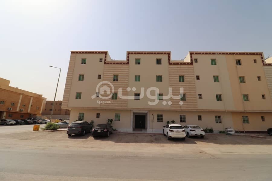 عمارة سكنية زاوية للبيع في حي الملقا،شمال الرياض