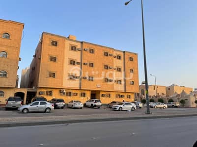 عمارة تجارية  للبيع في الرياض، منطقة الرياض - للبيع عمارة تجارية سكنية في اليرموك، شرق الرياض