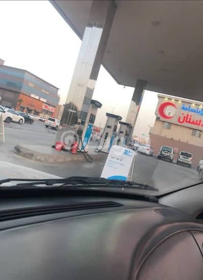 عقارات تجارية اخرى  للبيع في الرياض، منطقة الرياض - محطة للبيع في حي الخليج، شرق الرياض