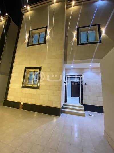 4 Bedroom Villa for Sale in Jeddah, Western Region - للبيع فيلا في جده حي الماجد