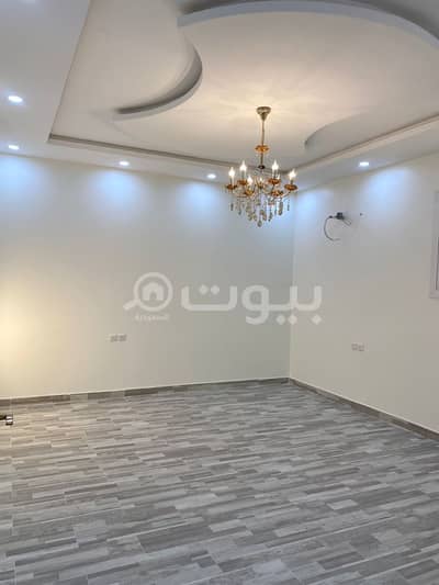 6 Bedroom Villa for Sale in Tabuk, Tabuk Region - 3-Floor Villa for sale in Al Shefa, tabuk