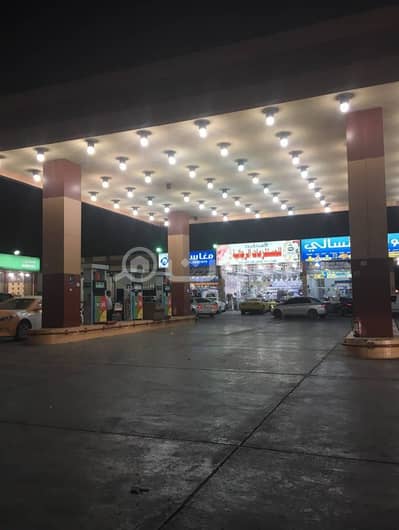Other Commercial for Sale in Riyadh, Riyadh Region - Gas Station For Sale On Okaz, South Riyadh