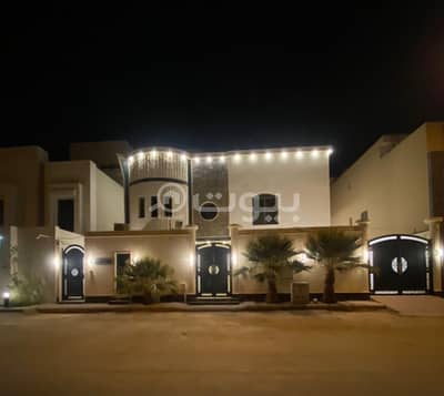 فیلا 4 غرف نوم للبيع في الرياض، منطقة الرياض - فله درج صاله مع شقتين
