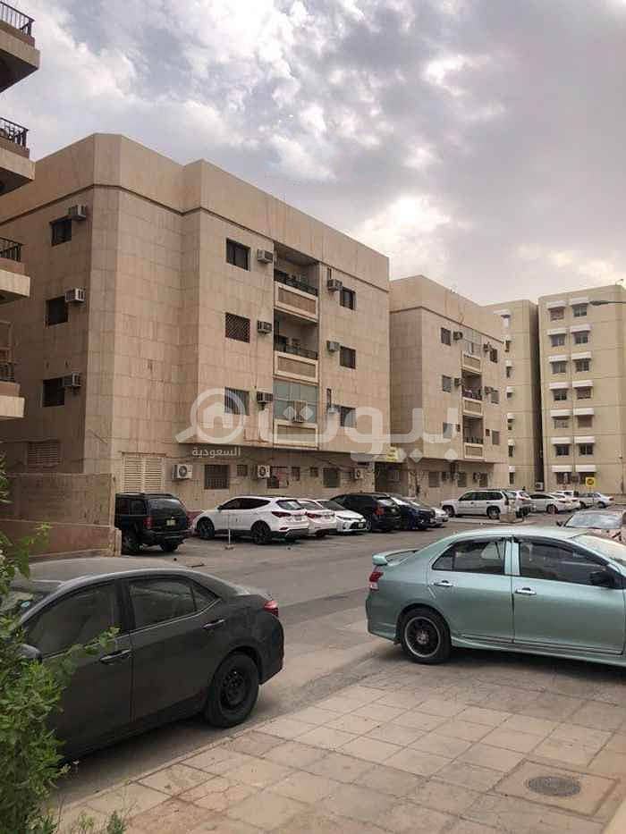 عمارة سكنية زاوية للبيع في حي الملز، شرق الرياض