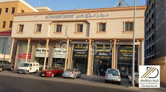محل تجاري  للايجار في جدة، المنطقة الغربية - محل للإيجار في الروضة، شمال جدة