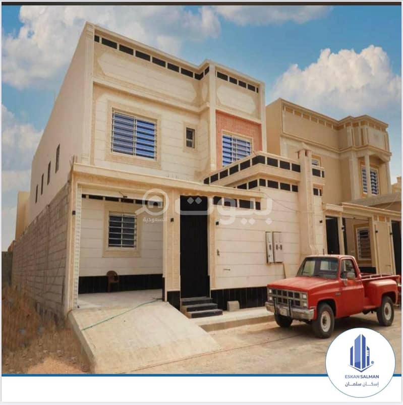 Villa of one floor and 2 apartments for sale in Badr, South of Riyadh