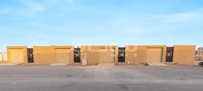 Residential Land for Sale in Riyadh, Riyadh Region - Land with 4 istiraha for sale in Al Bayan Neighborhood, East of Riyadh