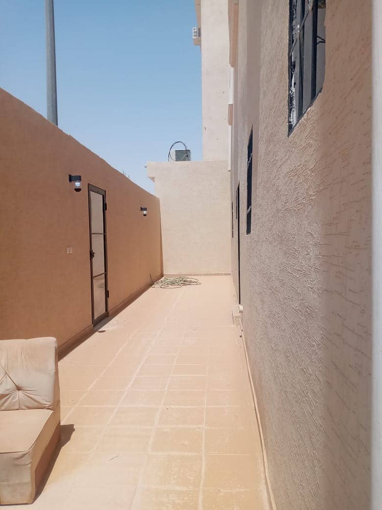 Villa in Riyadh，East Riyadh，Al Rimal 3 bedrooms 1200000 SAR - 87499419