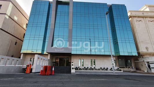 مكتب  للايجار في جدة، المنطقة الغربية - مكاتب | 15م2 للإيجار في الروضة، شمال جدة