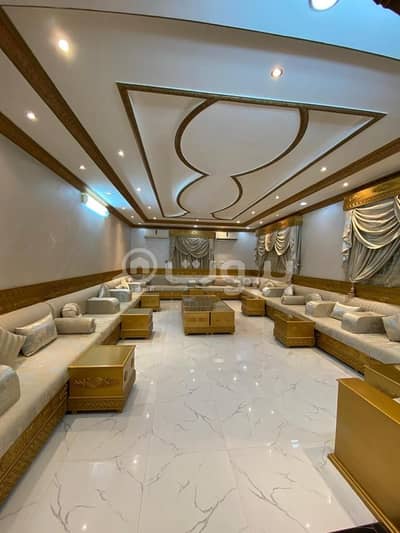 4 Bedroom Villa for Sale in Al Muzahimiyah, Riyadh Region - فيلا للبيع في المزاحمية حي العليا