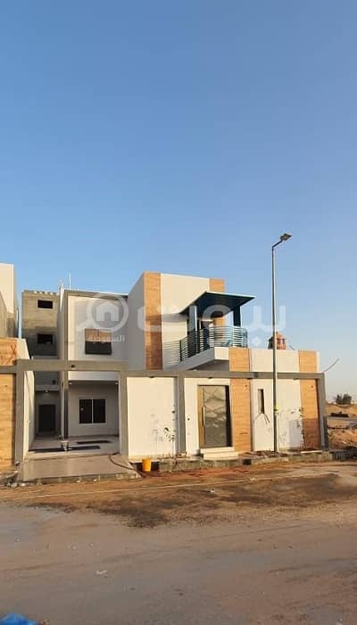 6 Bedroom Villa for Sale in Buraydah, Al Qassim Region - فيلا للبيع  - الفيصلية