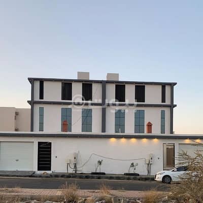 5 Bedroom Villa for Sale in Ahad Rafidah, Aseer Region - Two Villas For Sale In Al Aziziyyah, Ahad Rafidah